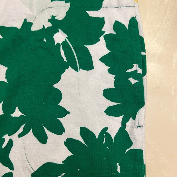 Liz Claiborne green/white flowered Tshirt dress with pockets - size M - Picture 6 of 7